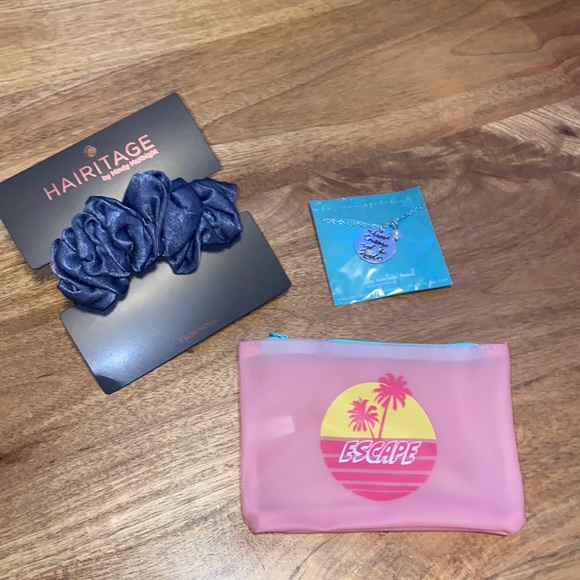 Accessories - 🍒NWT 3 piece bundle set!